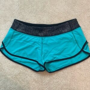 Women’s Lululemon Lined Running Speed Shorts size 10